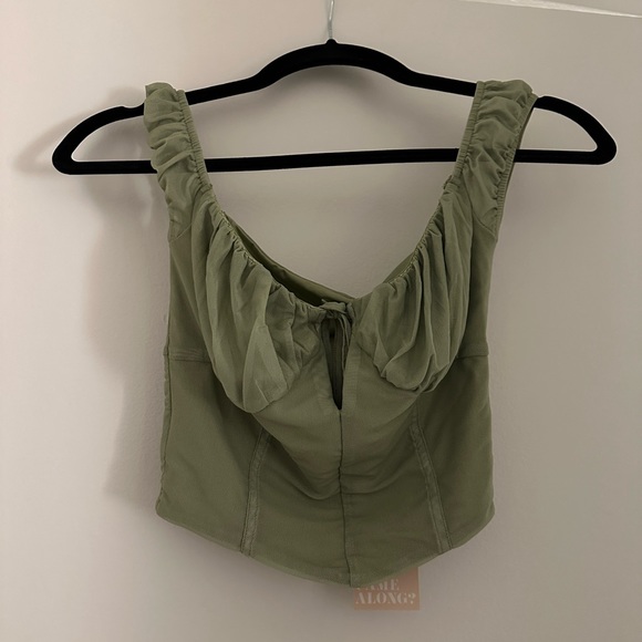 NWT Tiger Mist Pastel Green Feyra Top - Picture 2 of 4